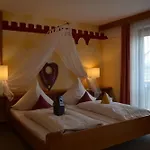 Goldenes Fass Hotel 3*