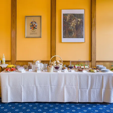 Hotel Goldenes Fass 3*