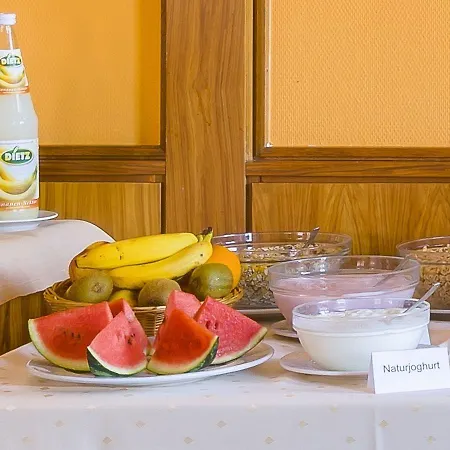 Hotel Goldenes Fass 3*